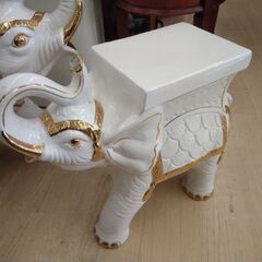 高級 イタリア製 花台 チェスト 像  飾り台 ゾウ  15000～20000円の画像