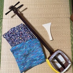 【最高級】三味線 中棹　金ホゾ　紅木　綾杉胴　付属品あり！