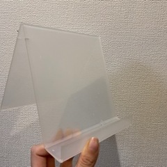 透明アクリルスタンド　ディスプレイ（x3枚）の画像
