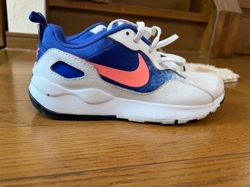 NIKE シューズ