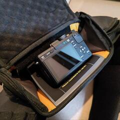 CaseLogic カメラバッグ　スリングバッグ　ボディバッグの画像