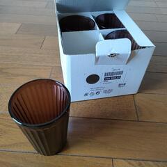 【新品未使用】IKEA VARDAGENヴァルダーゲン・グラス4つ・茶色の画像