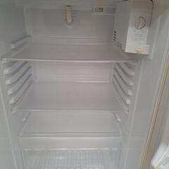 【決まりました！】【早い者勝ち！オシャレな無印良品 2011年 137L 電気冷蔵庫！引取限定！】の画像
