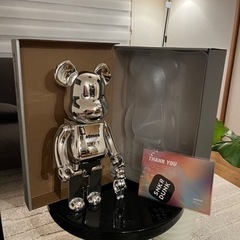 ベアブリック　atmos の画像