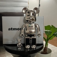ベアブリック　atmos 