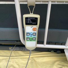 中古　パラマウントベッド楽匠S　2モーター　83レギュラーサイズ在宅用介護ベッド販売の画像