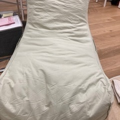 【ほぼ未使用】05/05受け取れる方お願いします/1人がけソファの画像