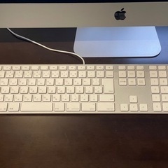 iMac 27インチ Mid 2011 キーボード トラックパッド付の画像