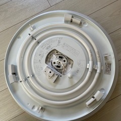 シーリング 美品の画像