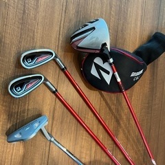 ジュニアゴルフクラブ4本 ブリヂストン 130の画像