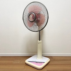 三菱電機　レトロ扇風機①
