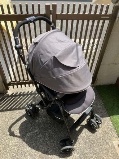 コンビ　ベビーカー