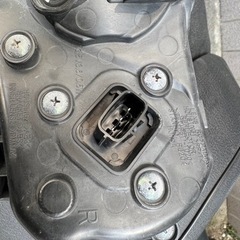 mf08 フォルツァ純正後期右テールランプの画像