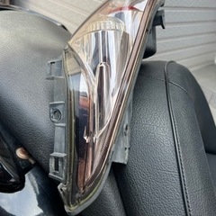mf08 フォルツァ純正後期右テールランプの画像