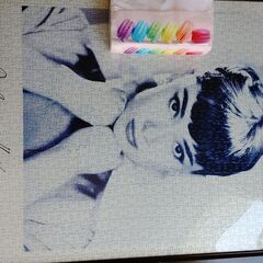 オードリーヘップバーン　1000ピースジグソーパズル　完成品の画像