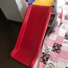 キティちゃん滑り台の画像