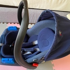 西松屋　チャイルドシート　カーシート　マムズキャリーの画像