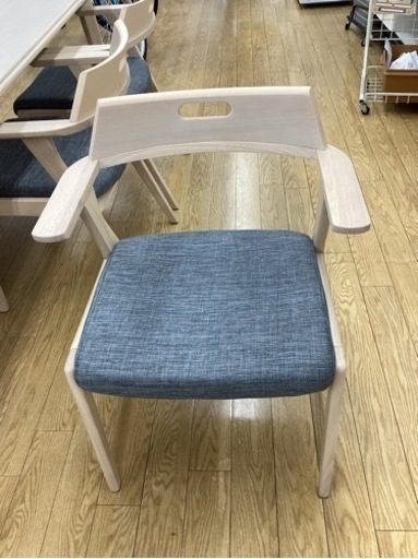 KE-1【新入荷　アウトレット】フォロワー　ベンチダイニング5点セット　ホワイト系