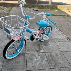 子供用自転車の画像