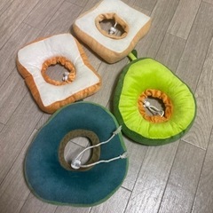キャットタワー　花王猫砂2袋付き　猫ベッド付きの画像