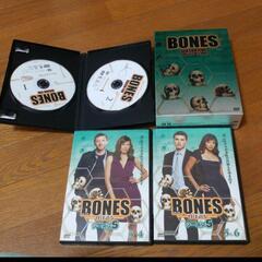 BONESのDVD シーズン1からシーズン5までの画像