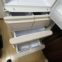 冷蔵庫　ファミリータイプ　シャープ　SJ-PW42W-N 2012年製の画像