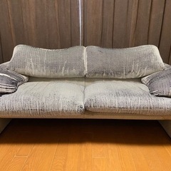 カッシーナ　マラルンガ　ソファー　正規品　2人掛　中古　破れあり