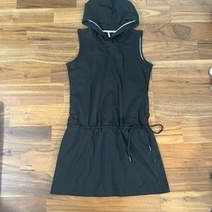 スポーツ用　ほぼ新品　チュニック