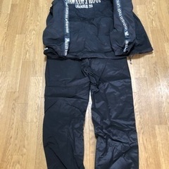 ジャージ上下セットＸＬ