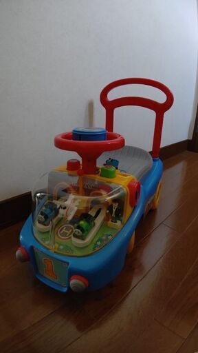 乗用機関車トーマス  くるま