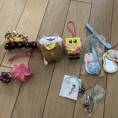 キーホルダー　バレッタ　ストラップなど　まとめて