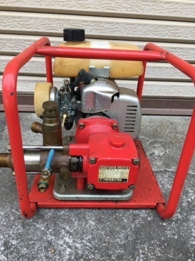 カーツ機械製　パワースプレーヤー