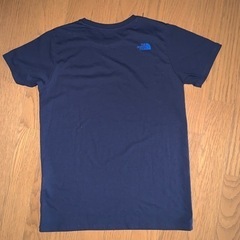 美品THE NORTH FACE Tシャツ　レディース　メンズSぐらいの画像