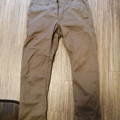 ユニクロ チノパン　Mサイズ　ウエスト79cm