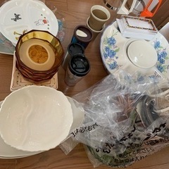 食器いろいろの画像