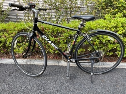 【受渡確定】ジャイアント Giant Bicycle ESCAPE R 3 (2015 NEW) 24速クロスバイク 自転車 黒色
