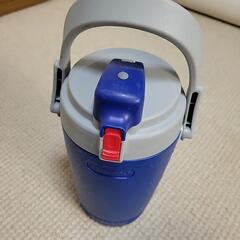 子供用の水筒