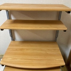 決まりました  パソコンラック