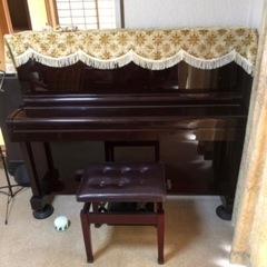 アップライトピアノ