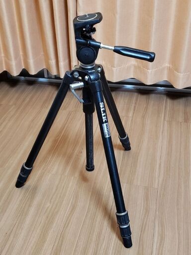 SLIK　Master 3 プロ定番の三脚