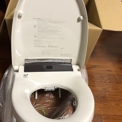 LIXILシャワートイレ　CW-RV2A オフホワイト