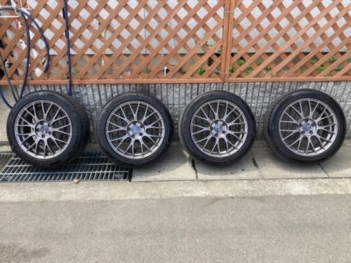 エンケイホイール4本セット、タイヤとロックナット付き