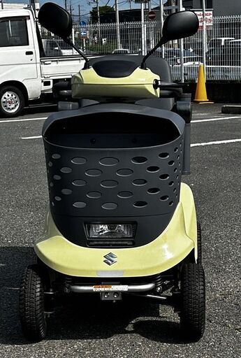 極上美車 最新型 スズキ セニアカー ET4D9 2022年式 ペールイエロー