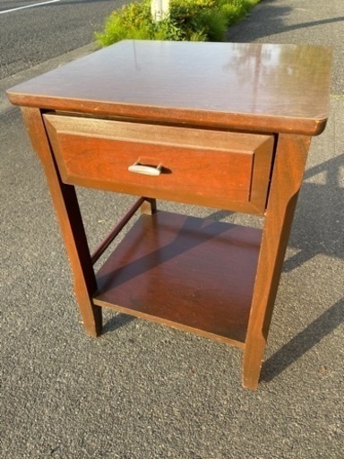 アメリカン家具☆ サイドテーブル