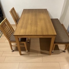 決まりました　引き出し付きダイニングテーブル　セット