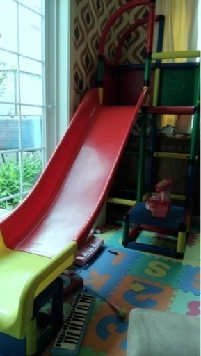 大型遊具　クアドロ　ボールプール付き