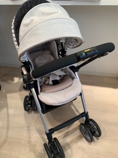 ■店頭引取限定■美品☆コンビ　ベビーカー　アンブレッタ♪定価74800円