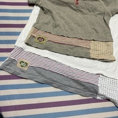 子供とお揃いのTシャツの画像