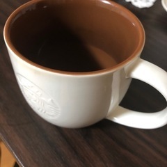 スターバックスマグカップの画像