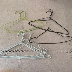 衣類ハンガー 針金ハンガー 37本セットの画像